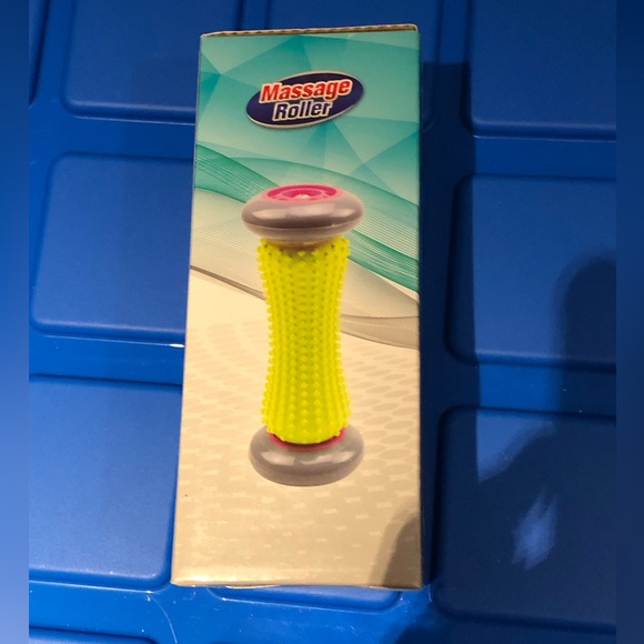 Massage Roller - Picture 2 of 4